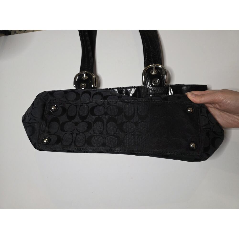 Coach Black Signature C Jacquard Patent Leather Shoulder Bag F13742 - Picture 4 of 16